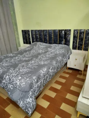 غرفة نوم خشب كونتر