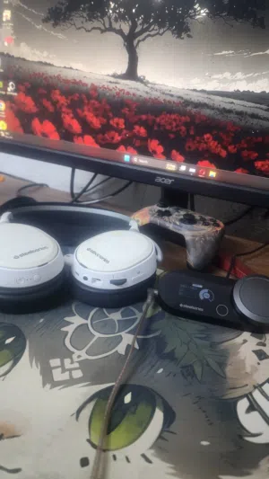 سماعة ستيل سيريس مع كرت صوت