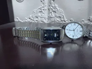 Analog Quartz Fossil watches  for sale in Al Dakhiliya