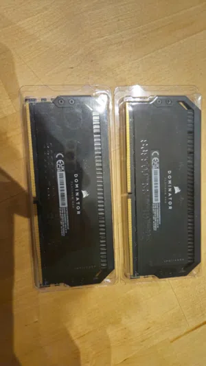 للبيع — Corsair Dominator Platinum RGB DDR5 RAM
