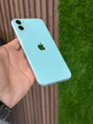 Apple iPhone 11 64 GB in Amman