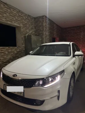 كيا اوبتيما للبيع