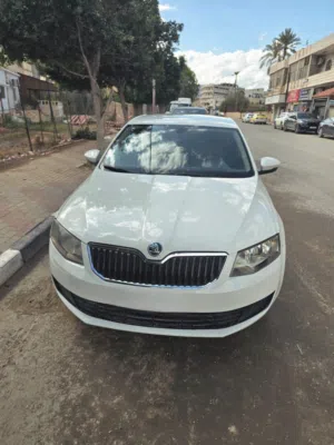 سكودا اوكتافيا 2016