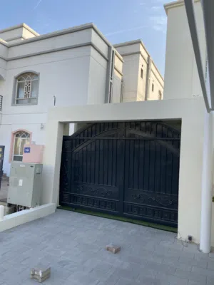 طقم ابواب خارجية