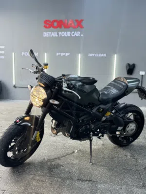 Ducati monster1100 evo