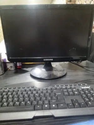 Windows Samsung Computers for sale in Zarqa