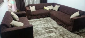 طقم كنب كورنر 8 مقاعد خشب سويد وابيض