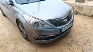 Used Hyundai Azera in Western Mountain