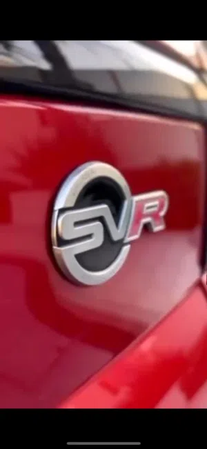 رنج روفر سبورت SVR موديل 2016 — لون أحمر مميز من الداخل والخارج سيرفس وتجديد سنه