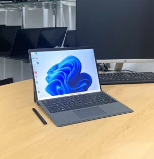 Dell Latitude 7320 2 in 1 i5 11th Gen Ram 16GB SSD 256GB with Touch pen Windows 11 pro