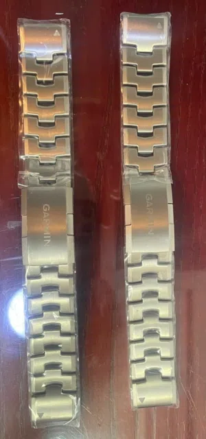 Garmin Quickfit 22mm Vented titanium Band