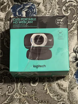 كاميرا نوع Logitech c615 portable
