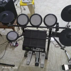 سماعات اجهز موسيقيه