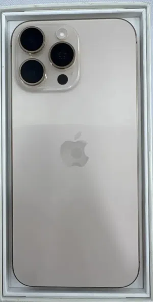 Apple iPhone 16 Pro Max 256 GB in Al Riyadh