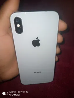 ايفونxالعادي