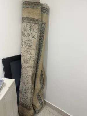 Urgent Sale : Carpets