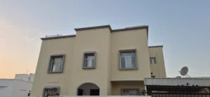 لا يفوتك مبنى سكني للاسثمار مؤجر بالكامل مؤلف من فيلا وملحق وخمس شقق بجانب جامع الأمين ونستو الثامنة