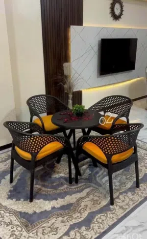 طقم الكراسي اللي يستحمل الشغل التقيل بجد