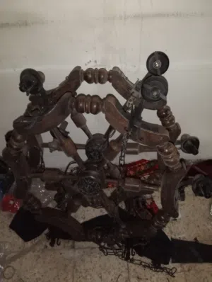 ثريتين للبيع باعلى سعر حط سعر بحق الله و شيل