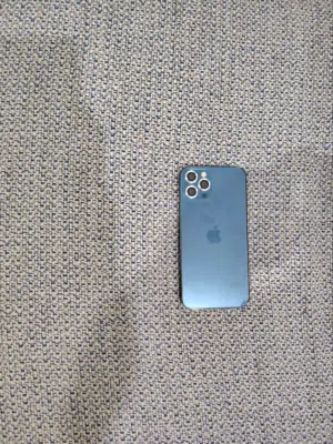 Apple iPhone 12 Pro 128 GB in Al Ahmadi