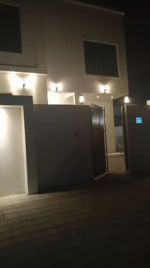 298 m2 5 Bedrooms Villa for Rent in Muscat Amerat