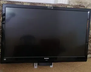 Benkonشاشة