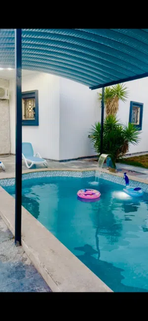 2 Bedrooms Chalet for Rent in Tripoli Ain Zara