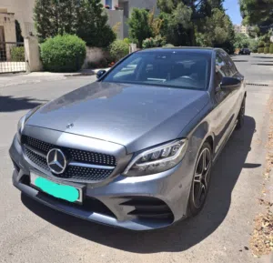 Mercedes C200 Single Owner Clean Title Full Checkup