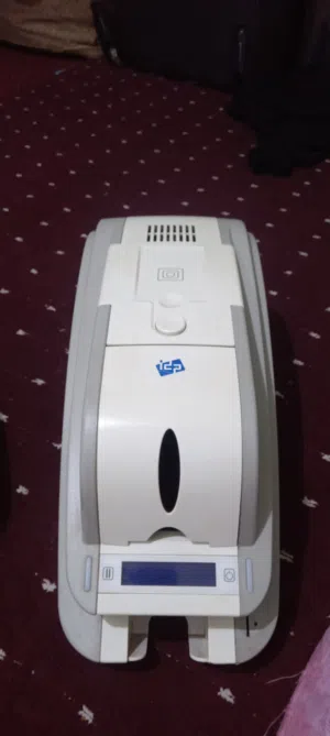 للبيع طابعات كروت بلاستيكية وبطائق عظم