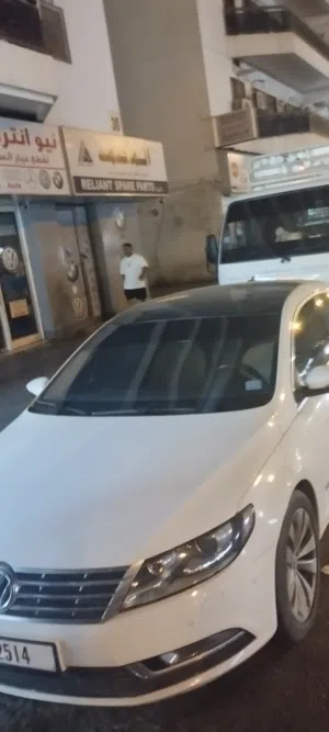 فولكس فاجن باسات سي سي نظيفه جدا واقتصادية في البترول تيربو 2014