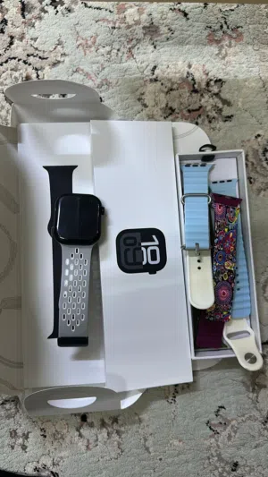 ساعة ابل نظيفة شبه جديدة سيريس 10