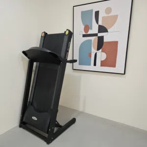 trademill in good condition for sale جهاز مشي للبيع
