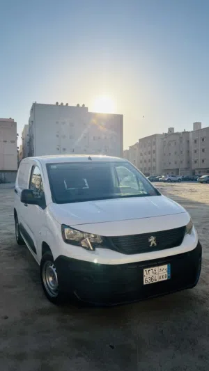 فيجو باص 2023 مستعمل