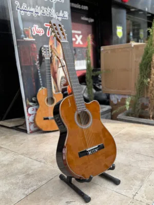 جيتار فالنسيا / تيسون كلاسيك اكولايزر احترافي - Classical guitar Valancea- Tepsone ( equalizer)