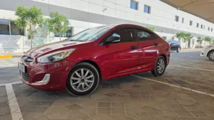 Hyundai Accent 2016, maroon body color