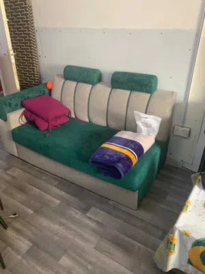 اثاث كامل وطاوله شاشه