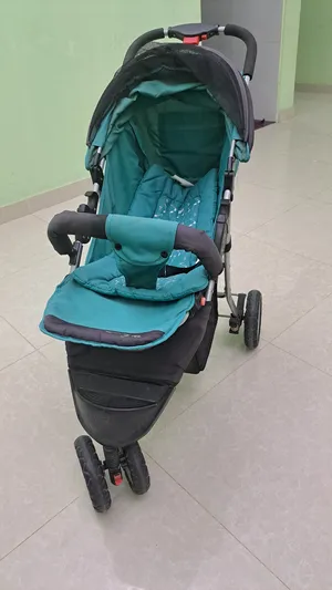 Baby stroller - well maintained