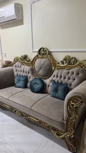 للبيع - أطقم أثاث مصري فاخر بلمسة تجديد أنيقة