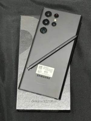Samsung Galaxy S22 Ultra 256 GB in Jazan