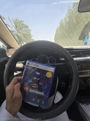 لعبة LEGO Batman Legacy of the Dark Knight استعمال اربع أيام