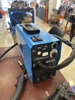 ماكينة لحام ميج حديد  من غير غاز 200 امبير فيتوماكس