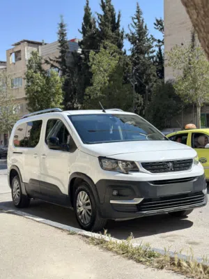 Used Peugeot Rifter in Hebron