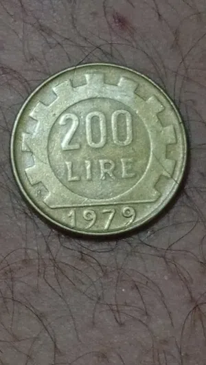 200 lira 1979
