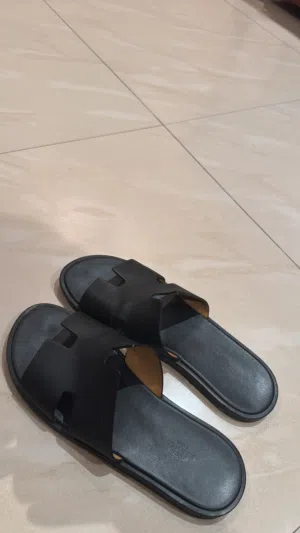 نعال هرمس اصلية