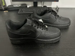 Nike Airforce 1 - Black - Size 44
