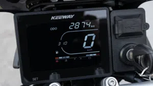 دراجة Keeway Minnix 150 (أوتماتيك) للبيع - بحالة ممتازة شبه جديدة
