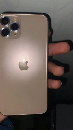 Apple iPhone 11 Pro 256 GB in Al Batinah