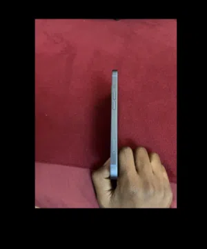 جهاز ايفون للبيع نظيف جدا لم يسبق صيانة بطارية 89