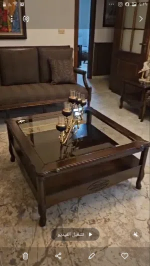 طقم كنب مع طاولات