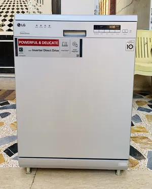 LG . 12 Place Settings . Used0